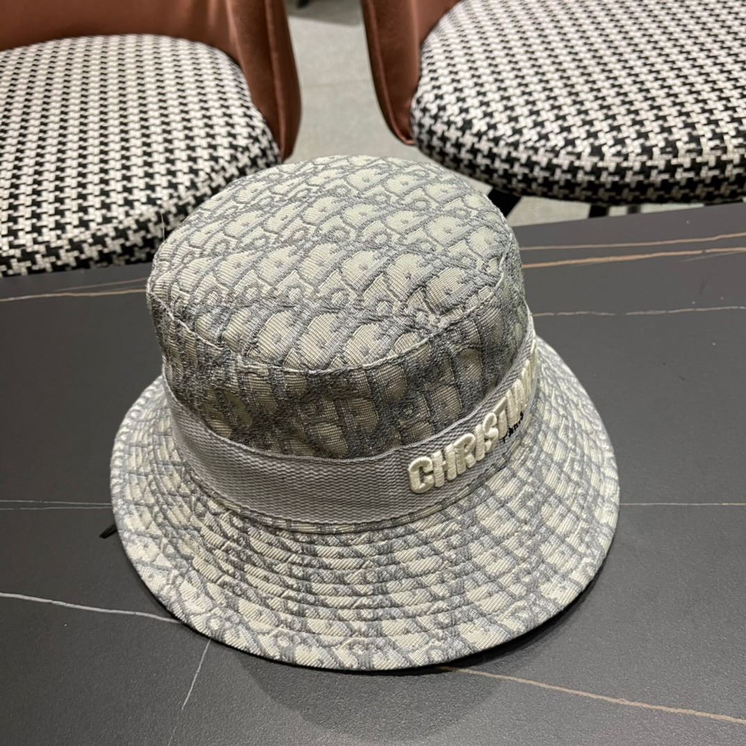 Christian Dior Caps